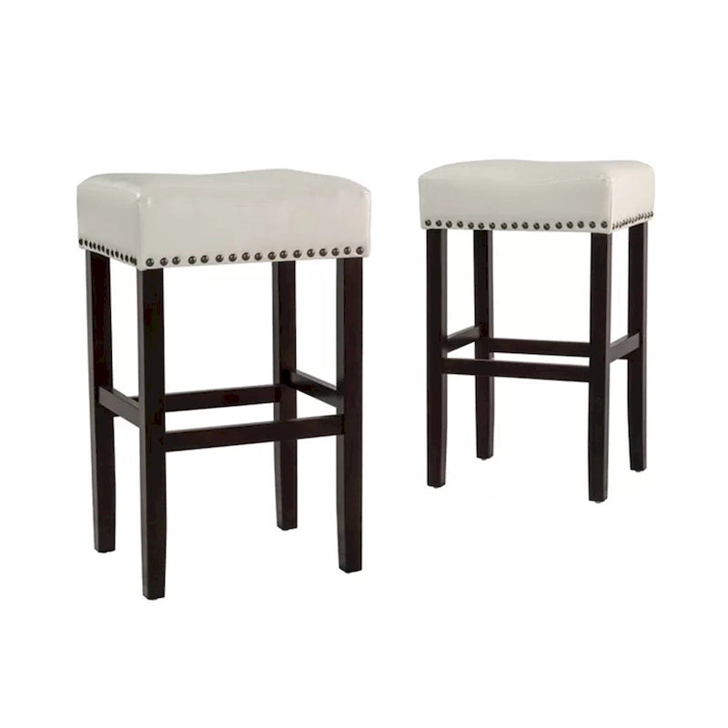 Tabouret de bar sans dossier en cuir ivoire avec garniture cloutée en bois