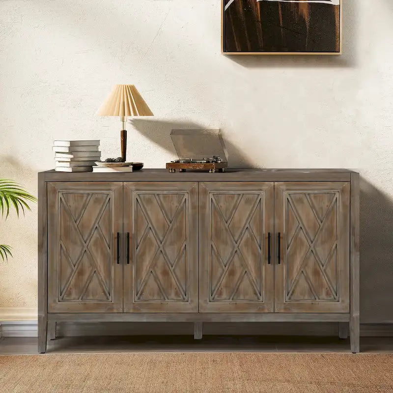 Buffet bahut en bois massif 4 portes avec motifs géométriques et finition antique