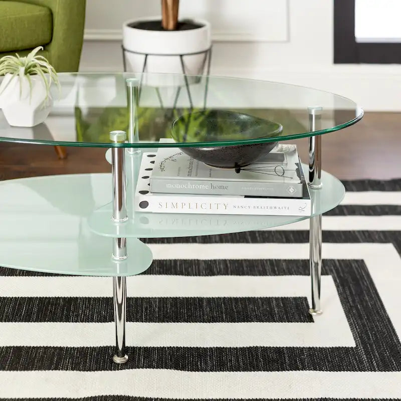 Table basse ovale en verre avec pieds chromés et étagère inférieure dépolie argentée