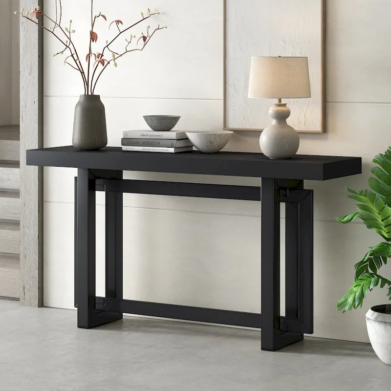 Console étroite de style industriel avec plateau en bois et béton, noire