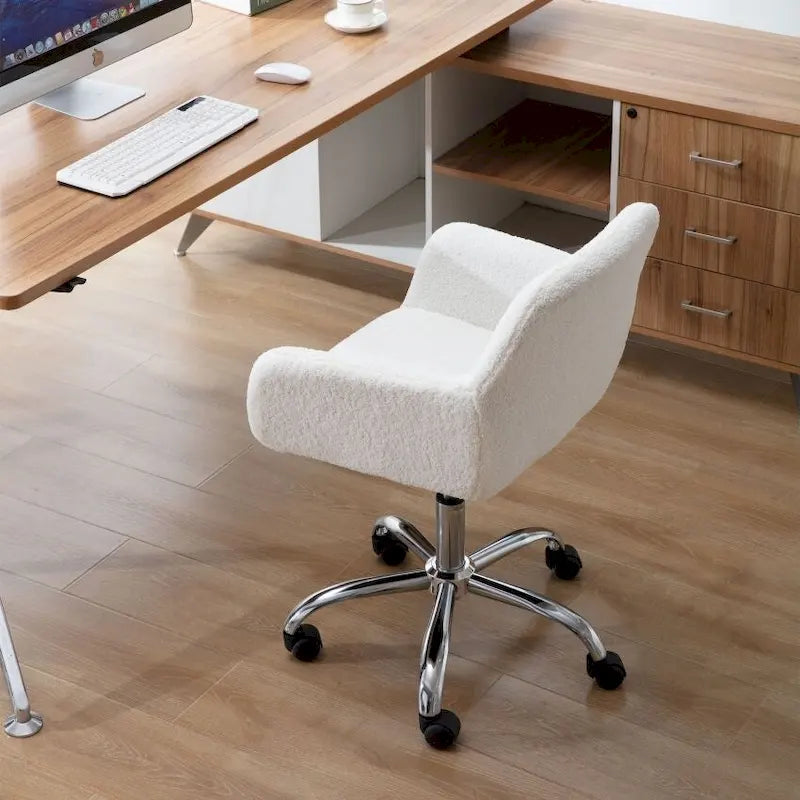 Chaise de bureau pivotante en fausse fourrure blanche, réglable en hauteur, à roulettes, avec dossier haut