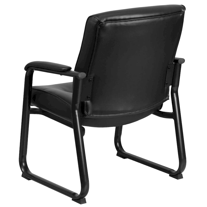 Chaise de réception de direction à dossier traîneau, rembourrée noire, avec accoudoirs matelassés
