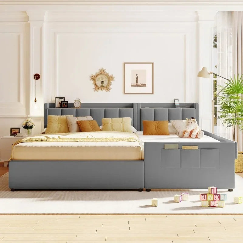 Lit plateforme capitonné beige avec tiroirs de rangement et étagères de tête de lit